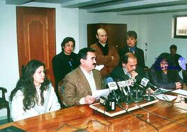 Conferencia de prensa de dirigentes